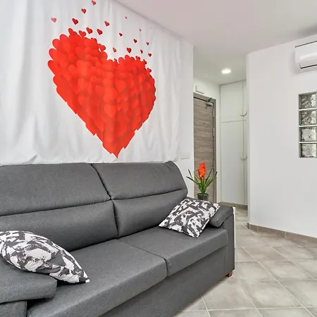 Boutique 204 Beauty Διαμέρισμα *